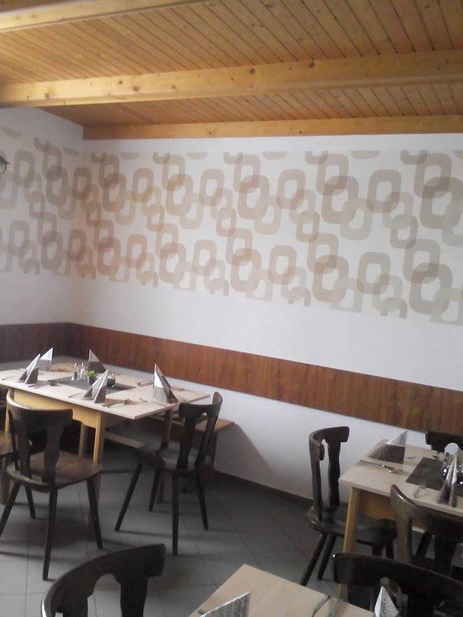 Penzion Kardinal Velke Uherce Extérieur photo